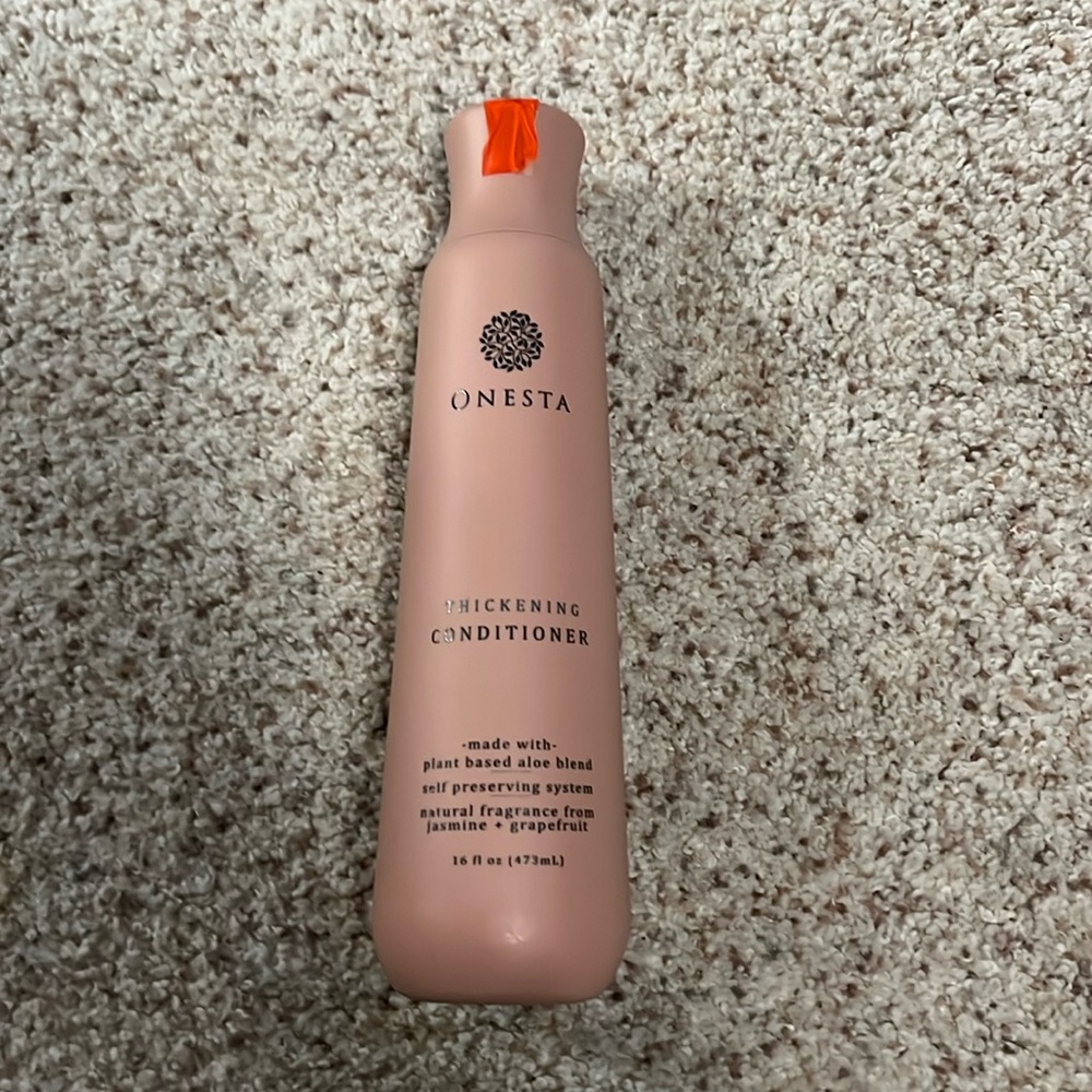 Onesta thickening conditioner NEW IN BOTTLE